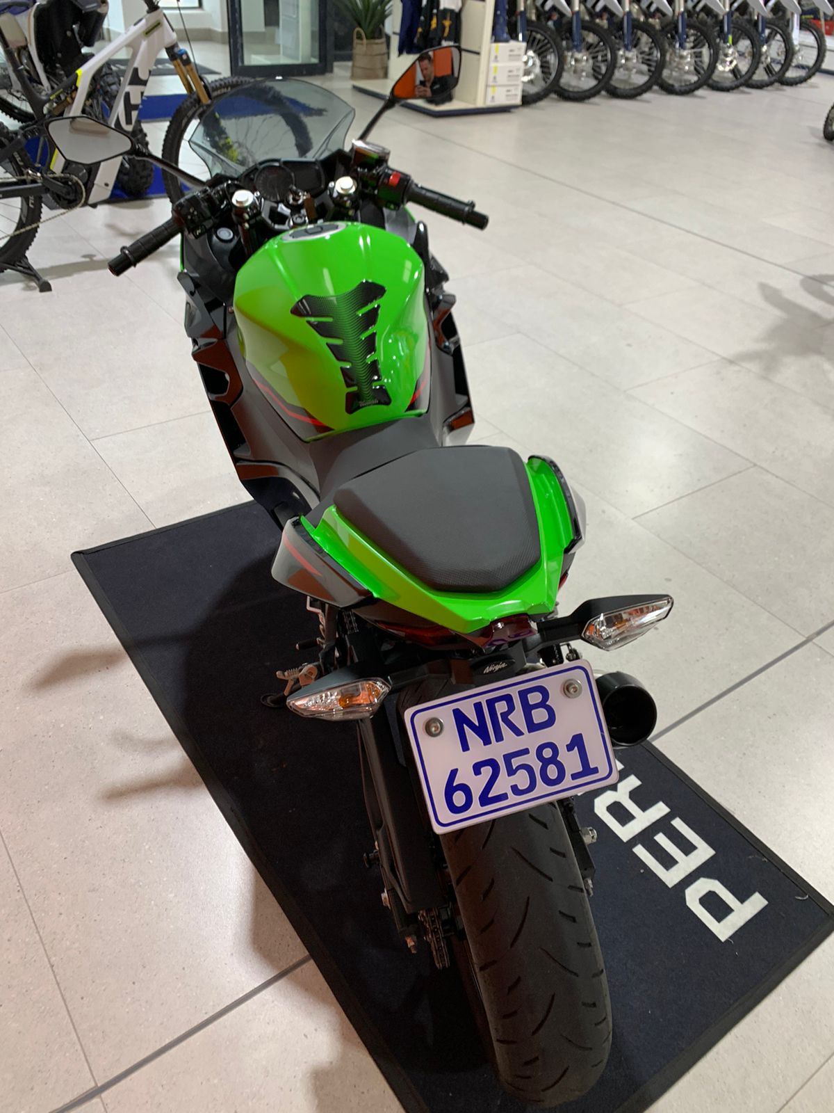 2022 Kawasaki Ninja 400 Abs