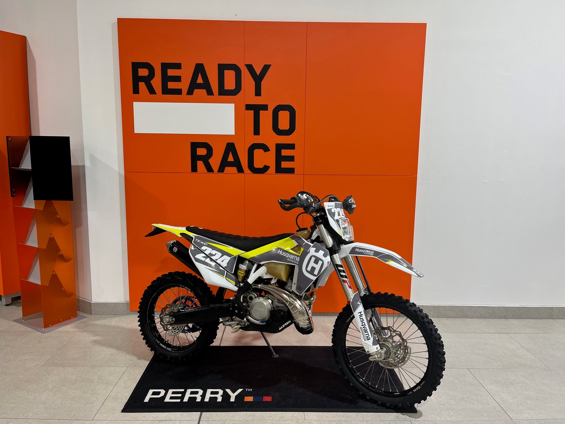 2023 HUSQVARNA TE 300 HERITAGE