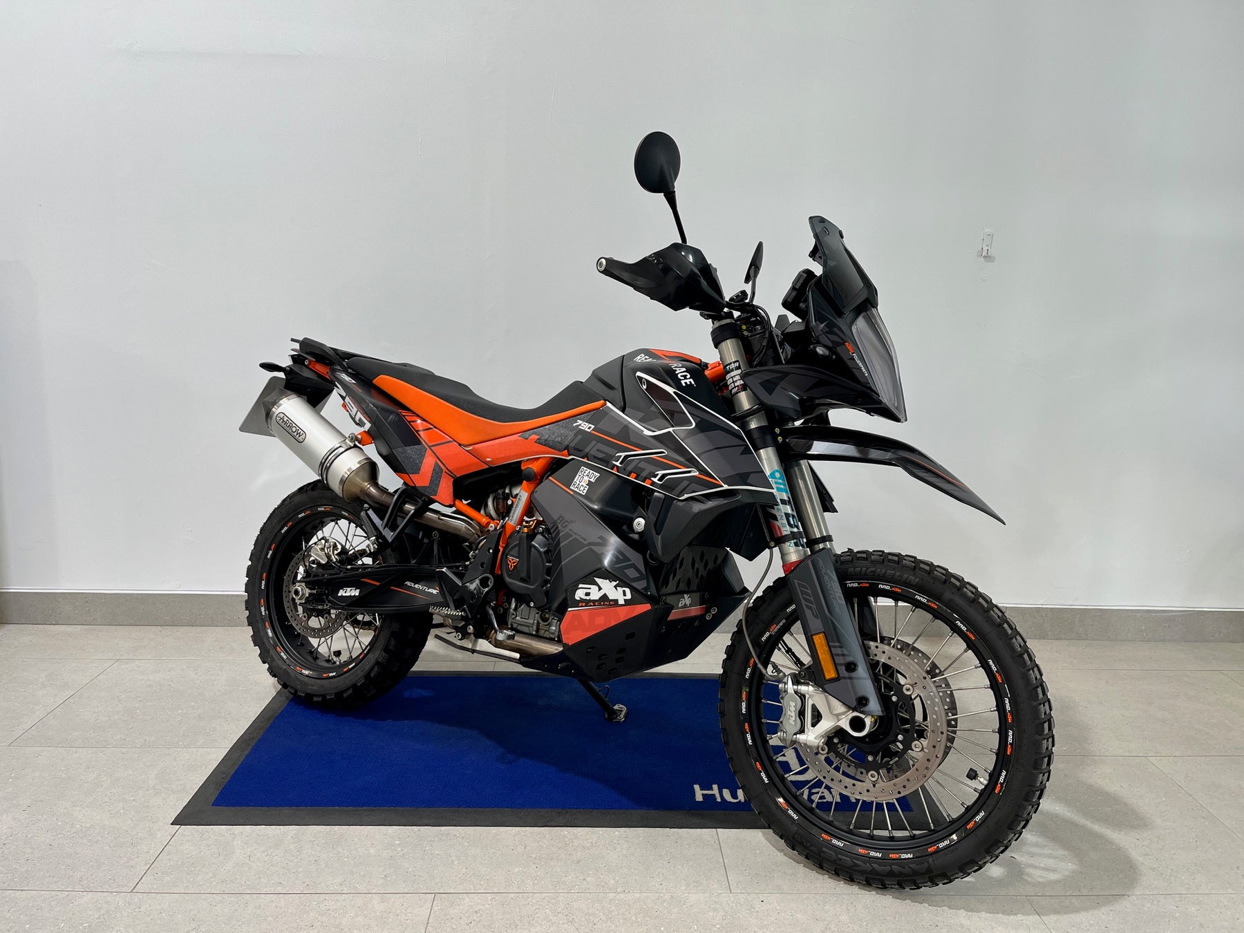 2020 KTM 790 Adventure R.