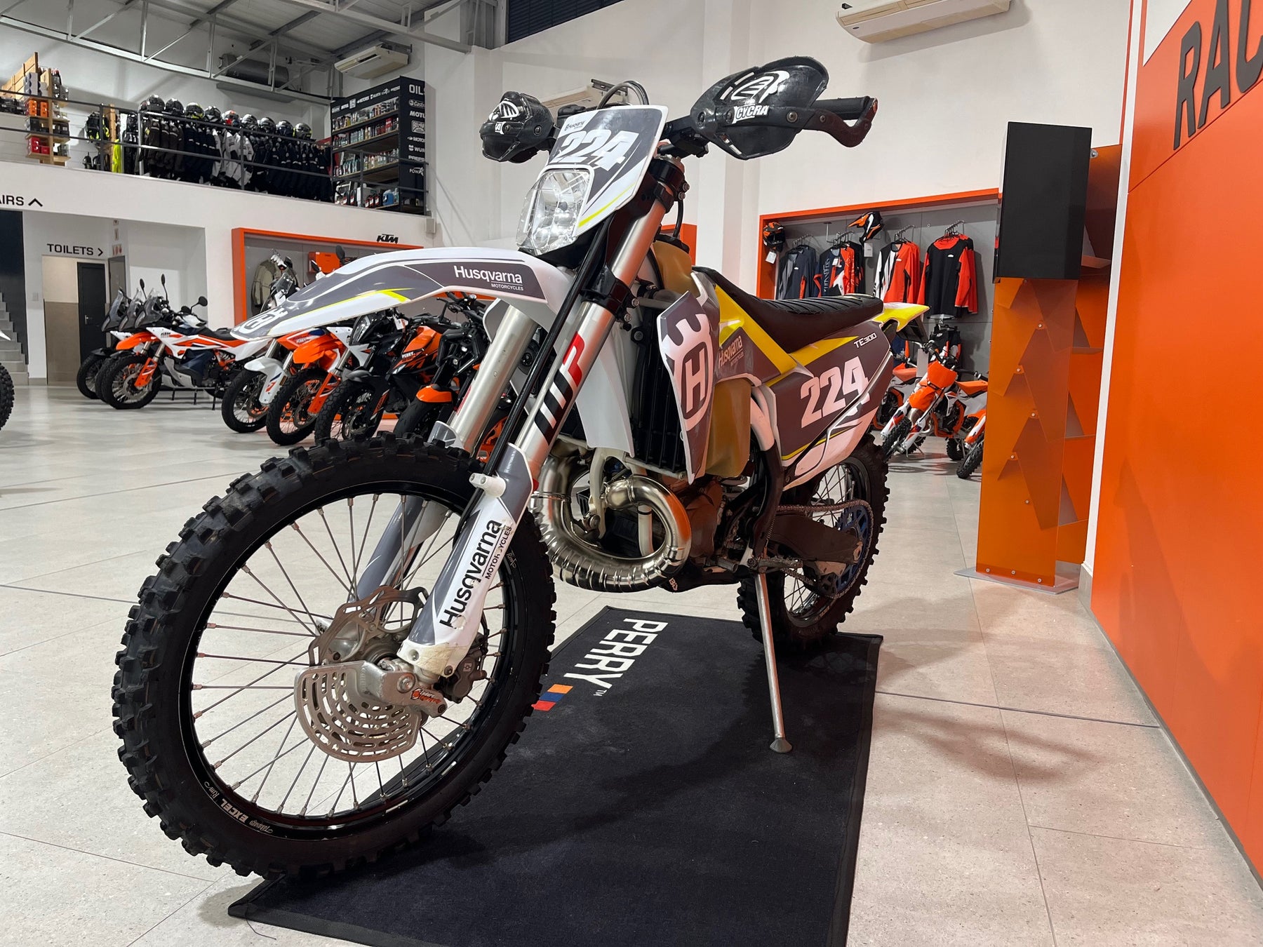 2023 HUSQVARNA TE 300 HERITAGE