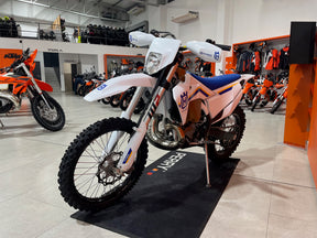 2023 Husqvarna TE300 Heritage